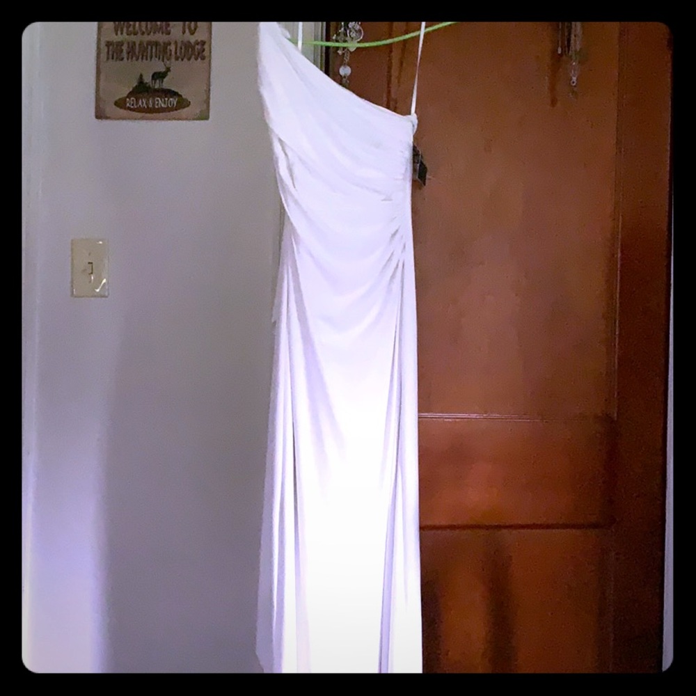Evening/wedding gown one shoulder